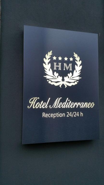 Hotel Mediterraneo Roccella Ionica Exterior foto